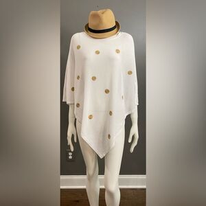 Chico's embellished knit poncho white textured fabric gold polka dots Size S/M